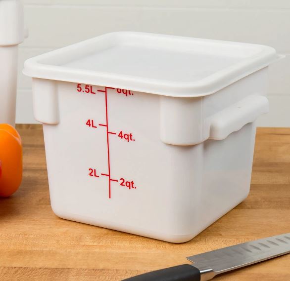 4-Pack White Square Commercial Kitchen Food Prep Storage Container with Gradations