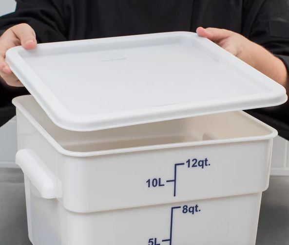 4-Pack White Square Commercial Kitchen Food Prep Storage Container with Gradations